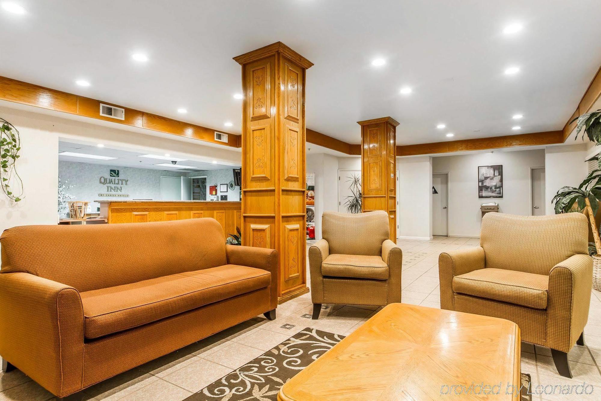 Quality Inn Fresno Near University Bagian luar foto